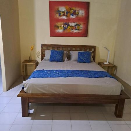 Shalana Homestay- Formerly Teka Teki House Σεμινιάκ Εξωτερικό φωτογραφία