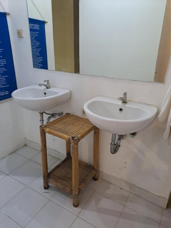 Shalana Homestay- Formerly Teka Teki House Σεμινιάκ Εξωτερικό φωτογραφία