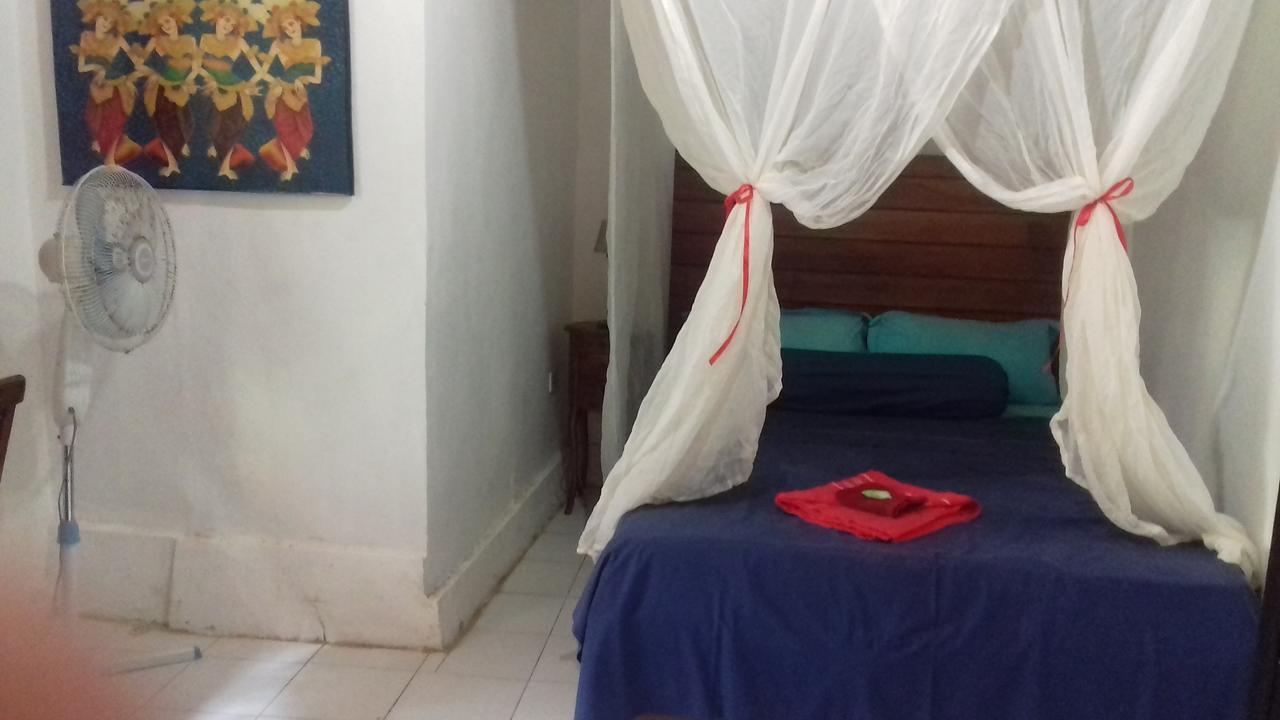 Shalana Homestay- Formerly Teka Teki House Σεμινιάκ Εξωτερικό φωτογραφία